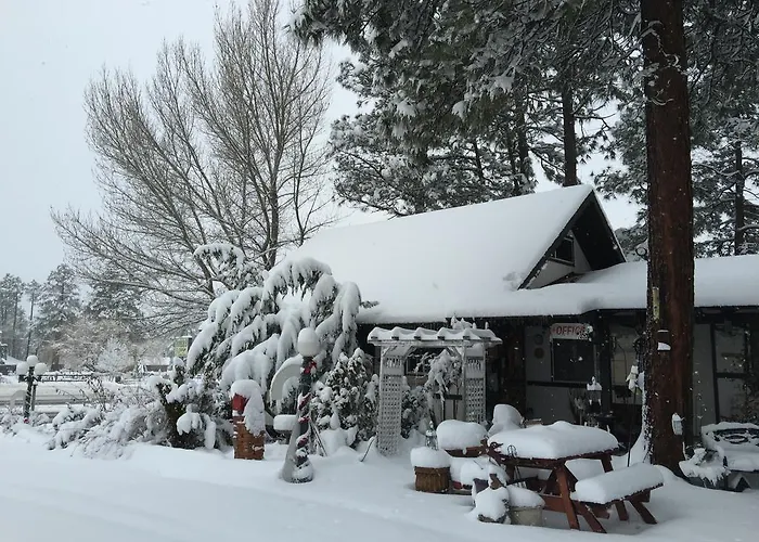 Mountain Haven Hotel 2*